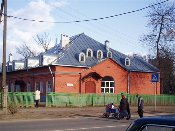 010-Церковно-приходская школа, Косино, Пасха, 2006 год